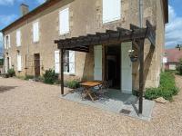 Gîte Donjon - Bed and Breakfast