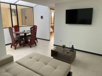Encantador apartamento #2 cerca al aeropuerto - B&B