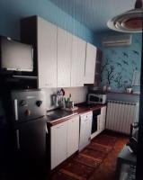 Bilocale in palazzo quinto piano con ascensore - B&B Arma di Taggia