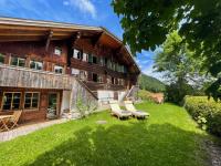 B&B Gsteig - Alpen Charme - Chalet d'Hôtes et SPA - Bed and Breakfast Gsteig