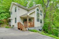 2 Mi to Natl Park Home with Hot Tub in Gatlinburg - B&B