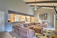 Centrally Located Apt W- Fireplace Balcony! - B&B Indian Pine