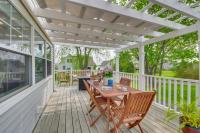 Rockland Home with Deck 5 Mins to Historic Downtown! - B&B Rockland