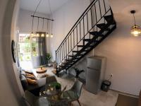 Seaside family Loft Apartment in Paralia Dionisiou - Chambres d’hôtes Paralía Dionysíou