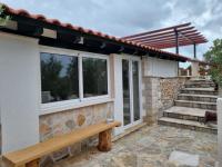 Holliday Home "Maslinada" - B&B Milna