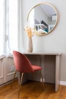 Tweepersoonskamer met 2 Aparte Bedden en Eigen Badkamer