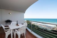 Chakas Cove 24 - B&B