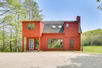 Serene Salisbury Rental Home on 26 Acres w/ Deck! - Chambres d'hôtes Salisbury