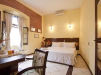 Deluxe Two-Bedroom Apartment