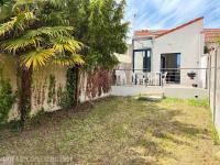 Maison hyper centre 3 chambres - Bed and Breakfast