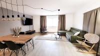 Business & Family - Zentral, 24h Check-In, XXL TV - B&B Siegburg