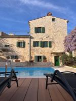 Neroli Place - Bed and Breakfast