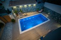 Thomas Villa Hersonissos - Private Pool - Sleeps 7 - B&B Khersónisos