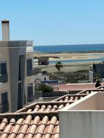 B&B Fuzeta - The Retreat Fuseta - new eco 3 bed villa, own pool - Bed and Breakfast Fuzeta