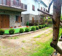 Casa Palmieri bilocale Indipendente con Giardino Privato Relax sul Monte Amiata - B&B Castel del Piano