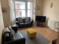 Amazing sea views ,brilliant location Apartment - B&B Weymouth