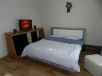 Apartament Cristina cu doua dormitoare & balcon & parcare - B&B Onești