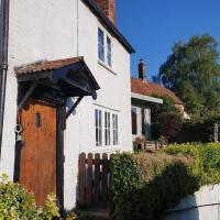 B&B Westbury - Priory Cottage - Bed and Breakfast Westbury