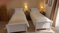 Grote Kamer met 2 Bedden