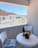 B&B Budva - Apartmani Le Grand Bleu Becici - Bed and Breakfast Budva