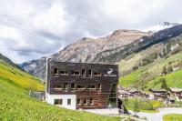 B&B Vals - Hotel Steinbock Vals - Bed and Breakfast Vals