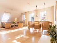 Grüne Straße FeWo G4 (DG rechts) - B&B