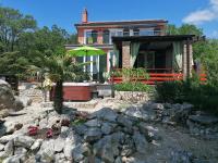 B&B Kras - The Forest House Krk 1 - Bed and Breakfast Kras