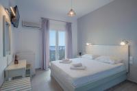 Double Room with Balcony and Sea View