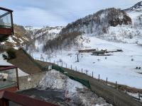 giomein, appartamento di charme artistico ,CIR 1258 - B&B Cervinia