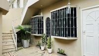 Comfortable 3-Bedroom Apartment, close to the American Consulate - B&B