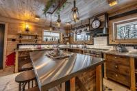 Chalet Mikua, 6 p. spa, billard, Forêt & Nature - B&B La Malbaie