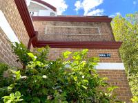 Dora Hall - Very Central - Chambres d’hôtes Orange