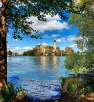 B&B Schwerin - Modernes Wohnen am See - Bed and Breakfast Schwerin