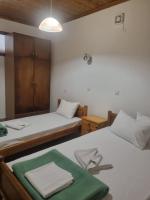 Zeus Apartman - B&B Panayía