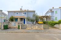 Apartment Tramontana near the beach in Bašanija - Umag - B&B Bassania