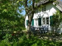 Reethaus Rosengarten Rügen, gegenüber von Hiddensee - B&B Schaprode