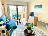 33-Apartamento soleado de dos habitaciones - B&B Empuriabrava