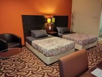 B&B Kota Kinabalu - Stay In Kay Kay Hotel Suite at South China Sea Place Suite - Bed and Breakfast Kota Kinabalu