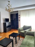 ¤George's Cosy Apartment¤ - Chambres d’hôtes Skopje