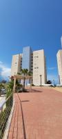 Beachfront Apartment La Manga - B&B