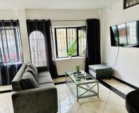 Comfortable 3-Bedroom Apartment, close to the American Consulate - Ferienwohnung Guayaquil