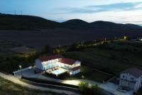 Vila Mavis-cazare cu piscina incalzita & jacuzzi - Ferienwohnung Mahmudia