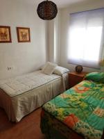 Apartamento tranquilo con 3 dormitorios - B&B Cádice