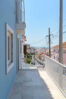 Chalet Marias - Parede beach apartments - B&B