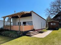Gemütlicher Bungalow an der Mecklenburgischen Seenplatte - Bed and Breakfast Jabel