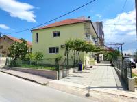 Apartman Noel Knin - B&B