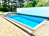Pine Apartment & Pool - B&B