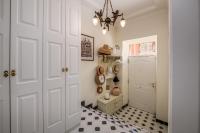 Casa Museu, by the Golden Church - B&B