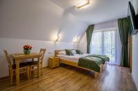 Camera Matrimoniale/Doppia con Letti Singoli con Balcone 