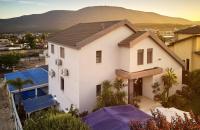 מור ולבונה - וילה מהממת ומפנקת למשפחות בגליל - B&B Kfar H̱oshen